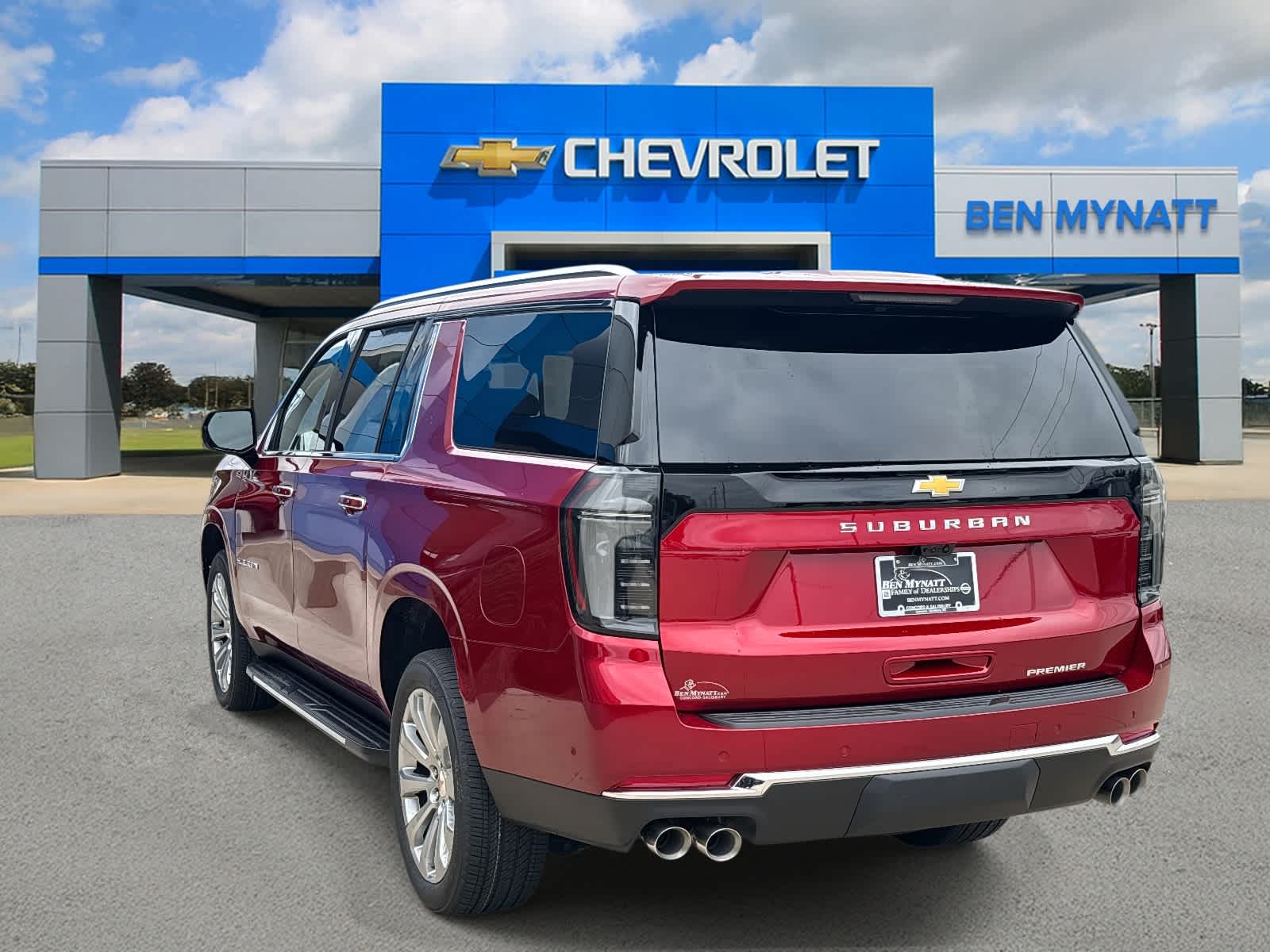 2026 Chevrolet Suburban Premier Image 6 of 54