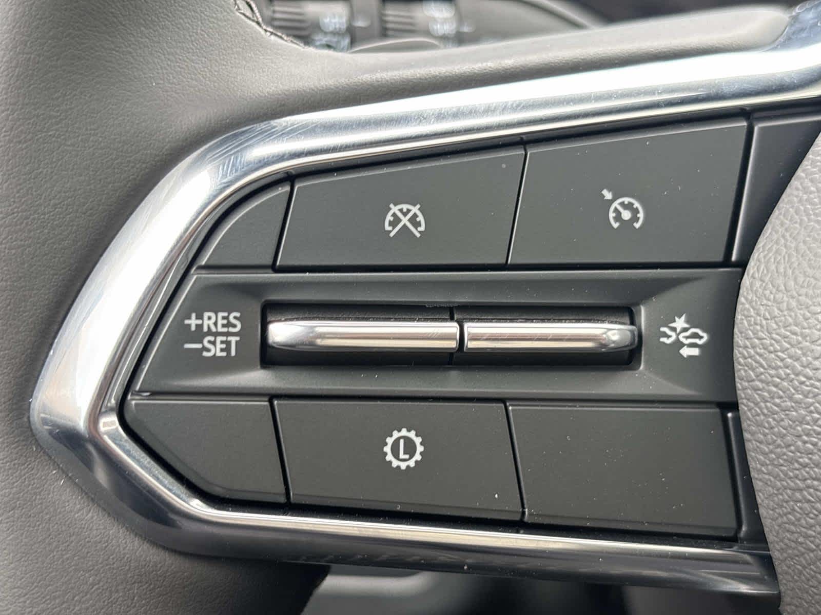 2026 Chevrolet Suburban Premier Image 31 of 54