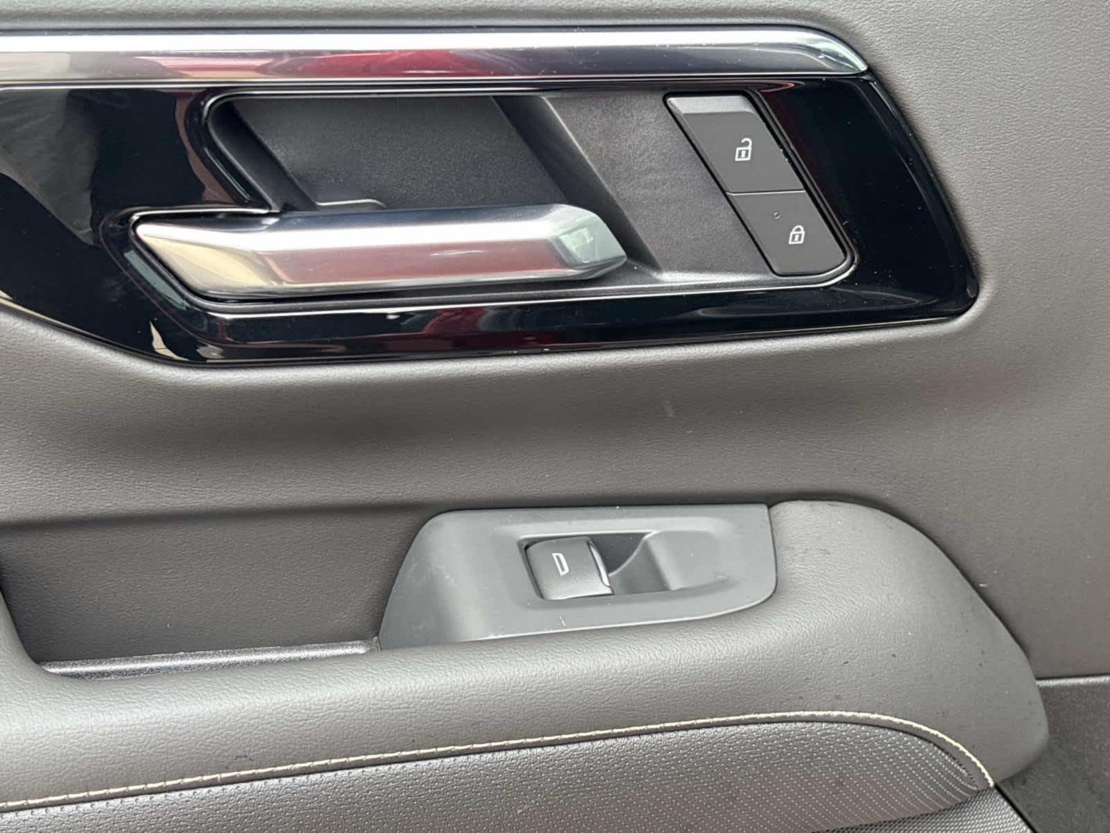 2026 Chevrolet Suburban Premier Image 50 of 54