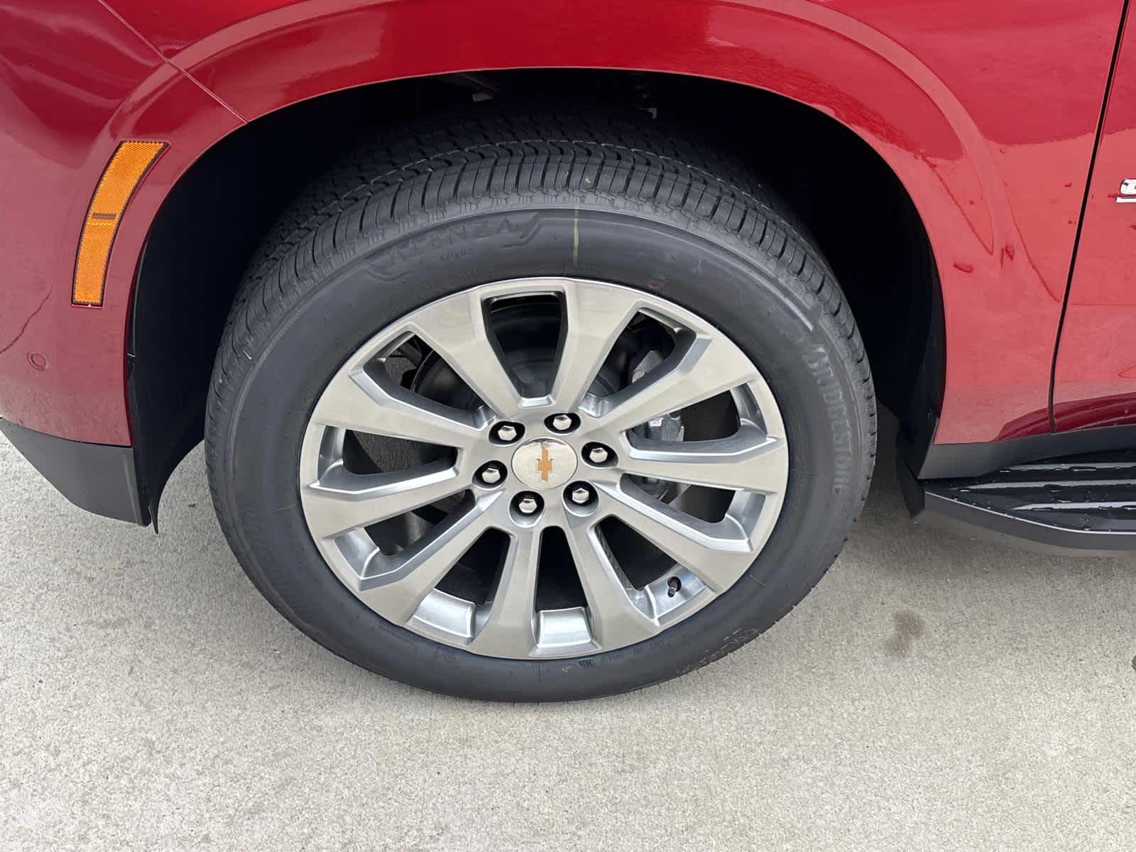 2026 Chevrolet Suburban Premier Image 8 of 54