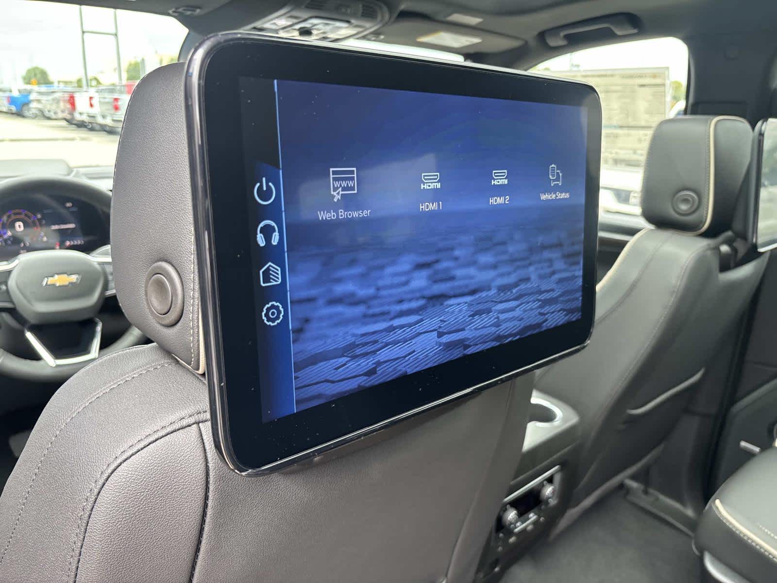 2026 Chevrolet Suburban Premier Image 22 of 54