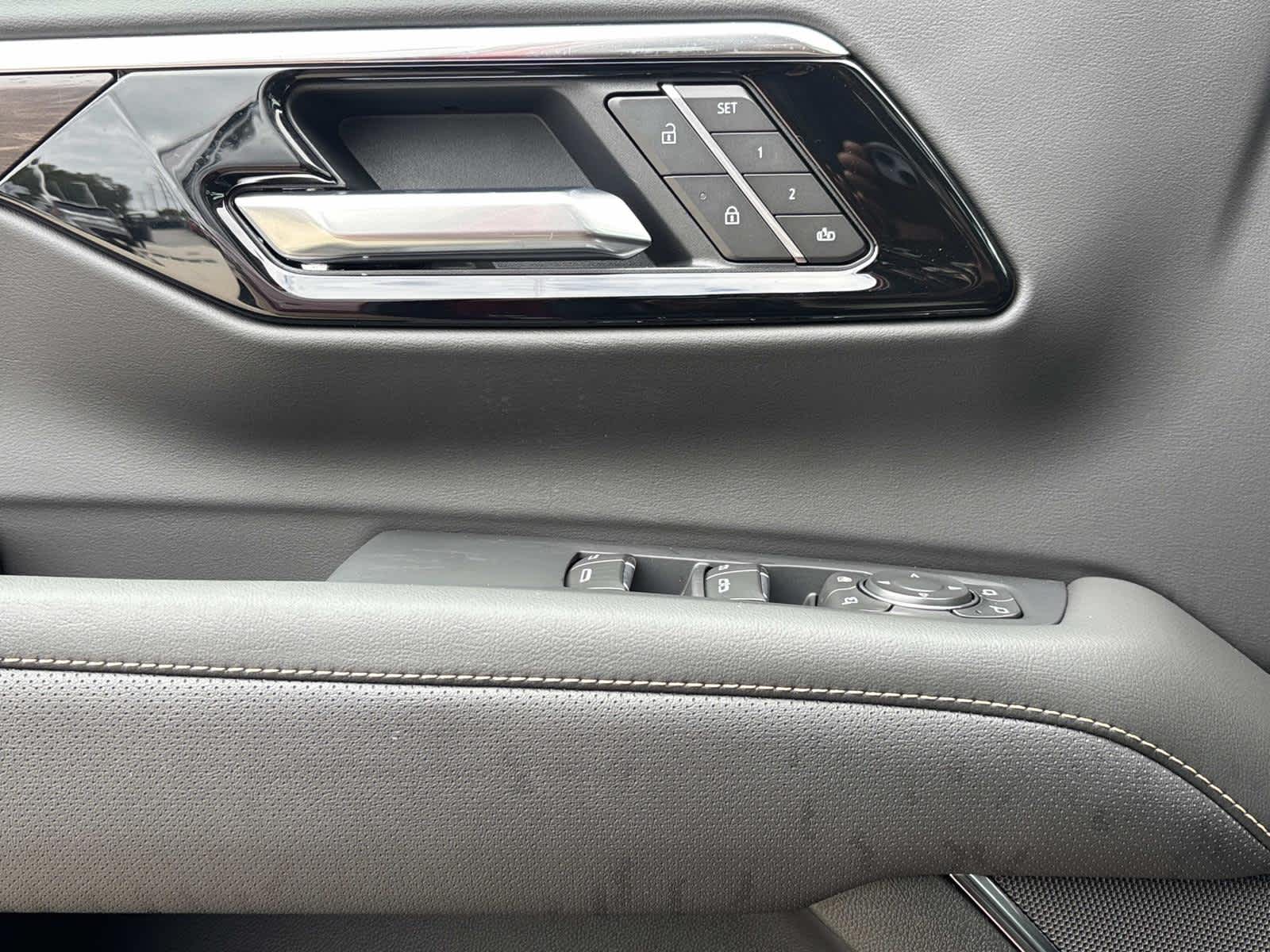 2026 Chevrolet Suburban Premier Image 53 of 54