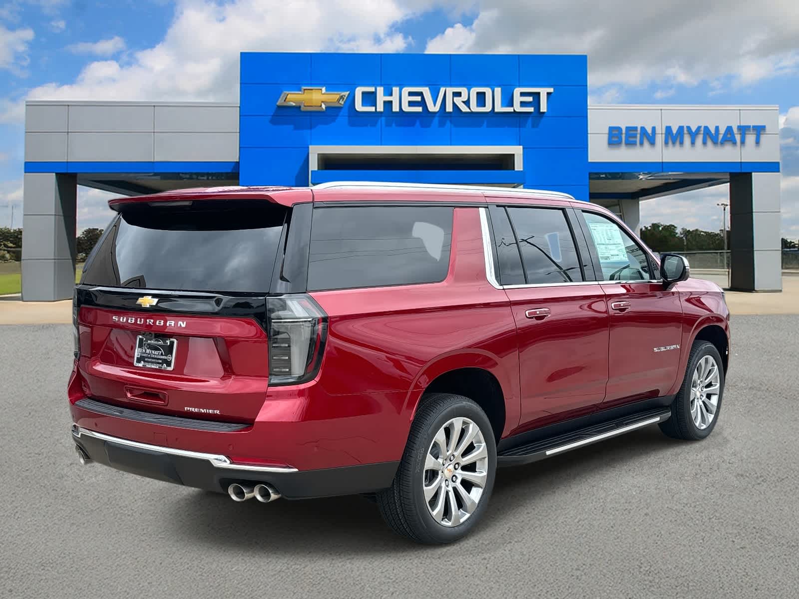 2026 Chevrolet Suburban Premier Image 4 of 54