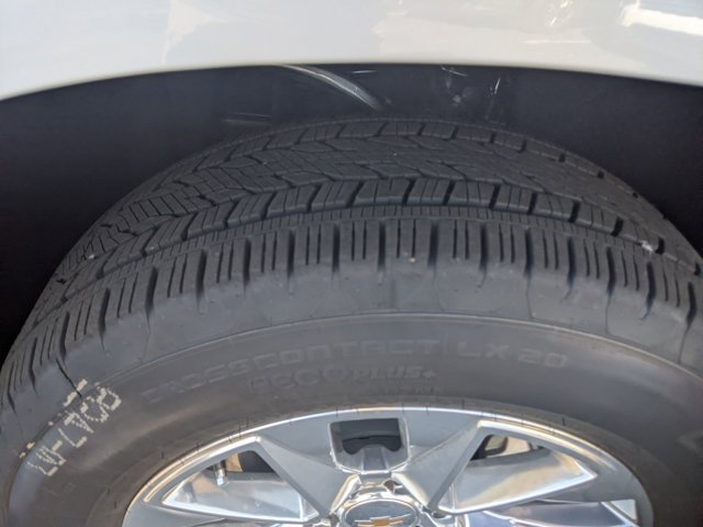 2026 Chevrolet Suburban Premier Image 11 of 25