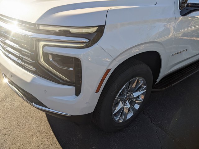 2026 Chevrolet Suburban Premier Image 3 of 25