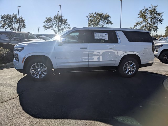 2026 Chevrolet Suburban Premier Image 9 of 25