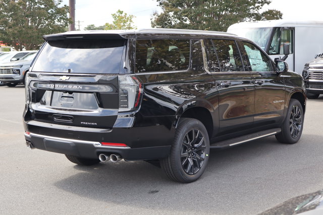2026 Chevrolet Suburban Premier Image 4 of 30