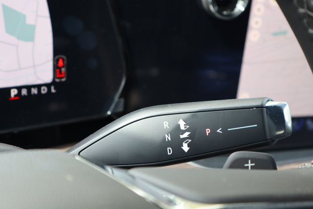 2026 Chevrolet Suburban Premier Image 26 of 30