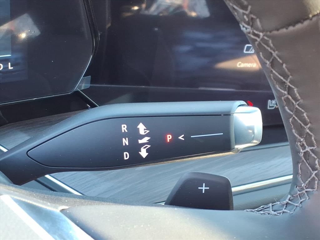 2026 Chevrolet Suburban Premier Image 29 of 30