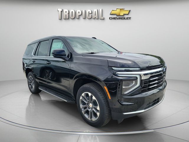2026 Chevrolet Tahoe LS Image 3 of 31