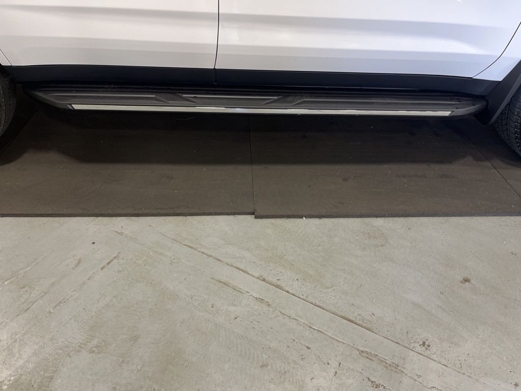 2026 Chevrolet Tahoe LS Image 11 of 29