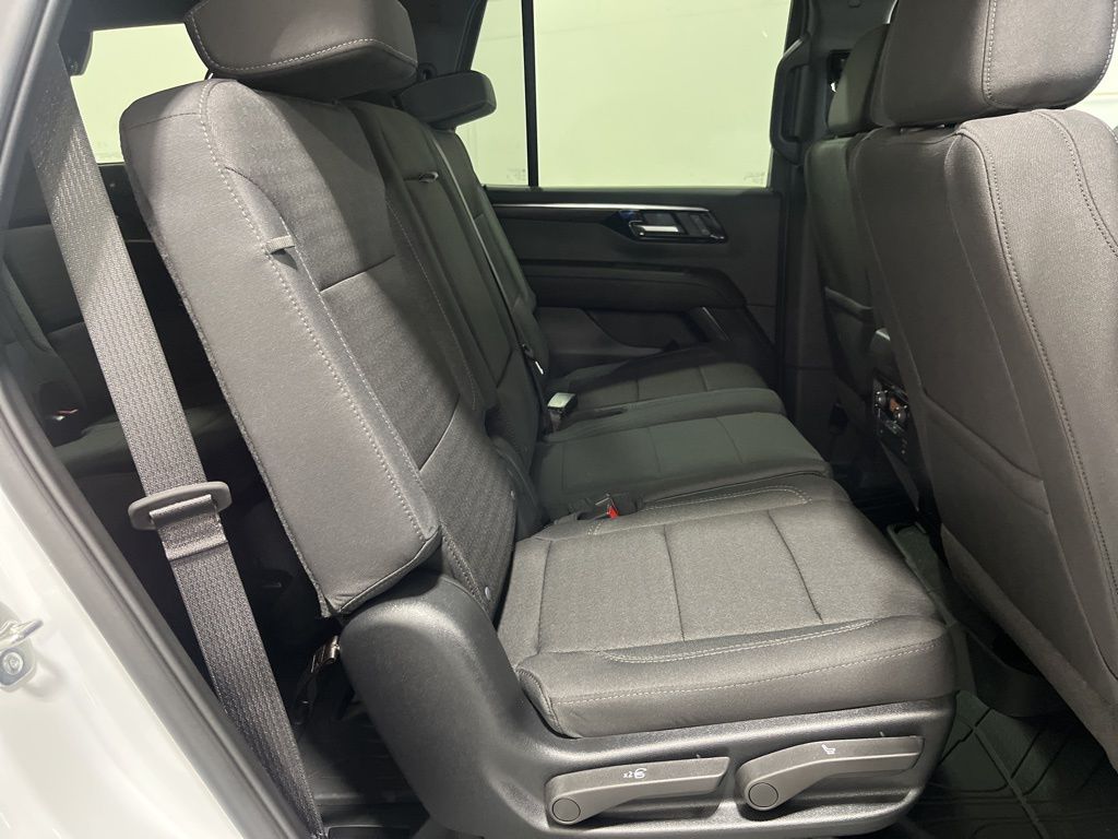 2026 Chevrolet Tahoe LS Image 12 of 29
