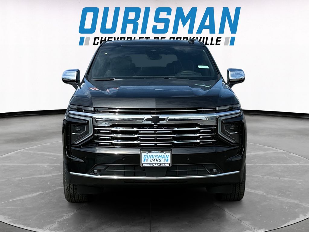 2026 Chevrolet Tahoe Premier Image 2 of 32