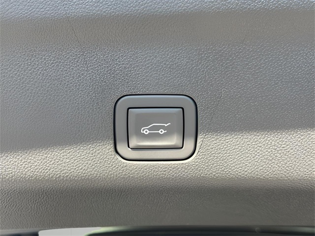 2026 Chevrolet Tahoe RST Image 26 of 35