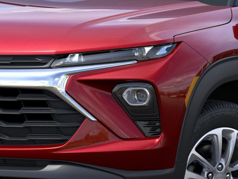Vehicle image 10 of 32