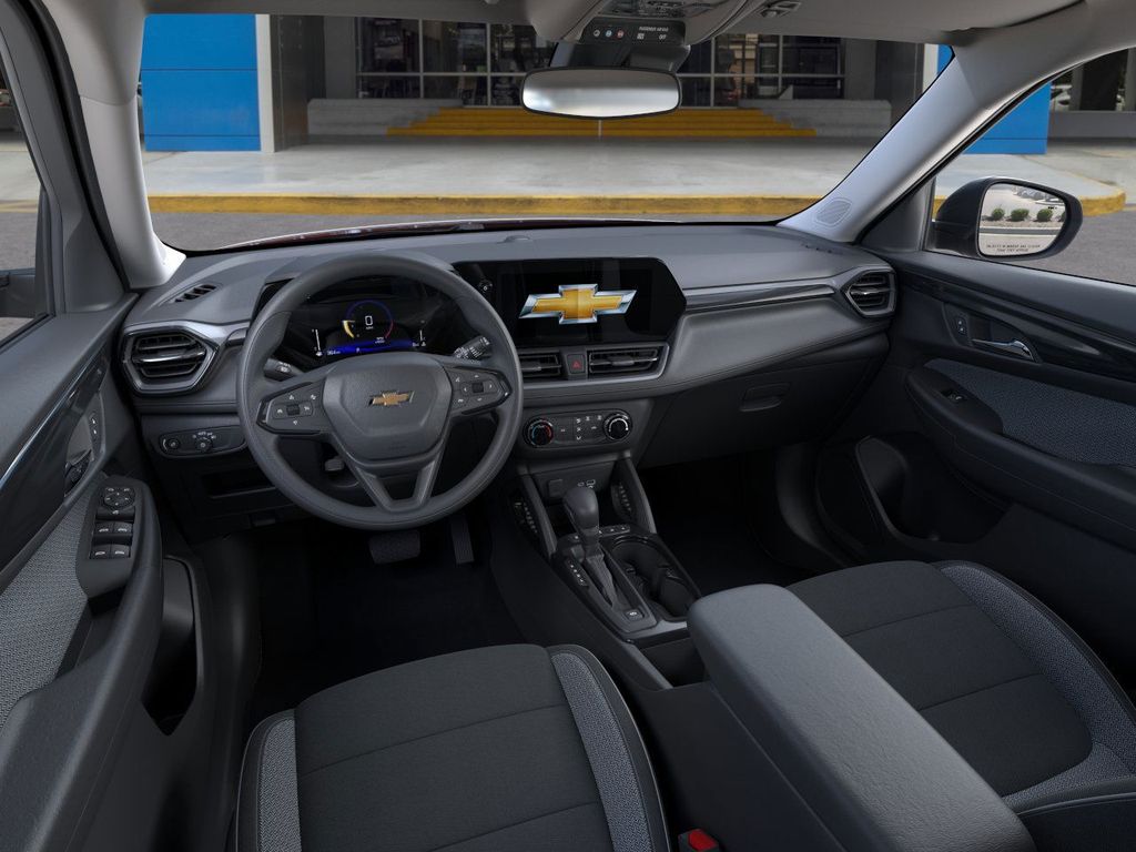 Vehicle image 15 of 32