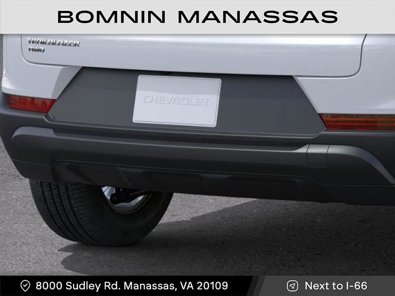 Vehicle image 14 of 24