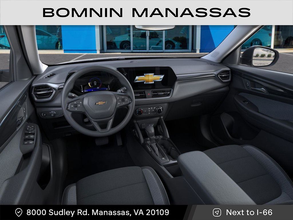 Vehicle image 13 of 24