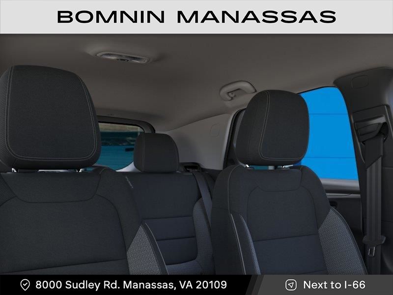 Vehicle image 11 of 24