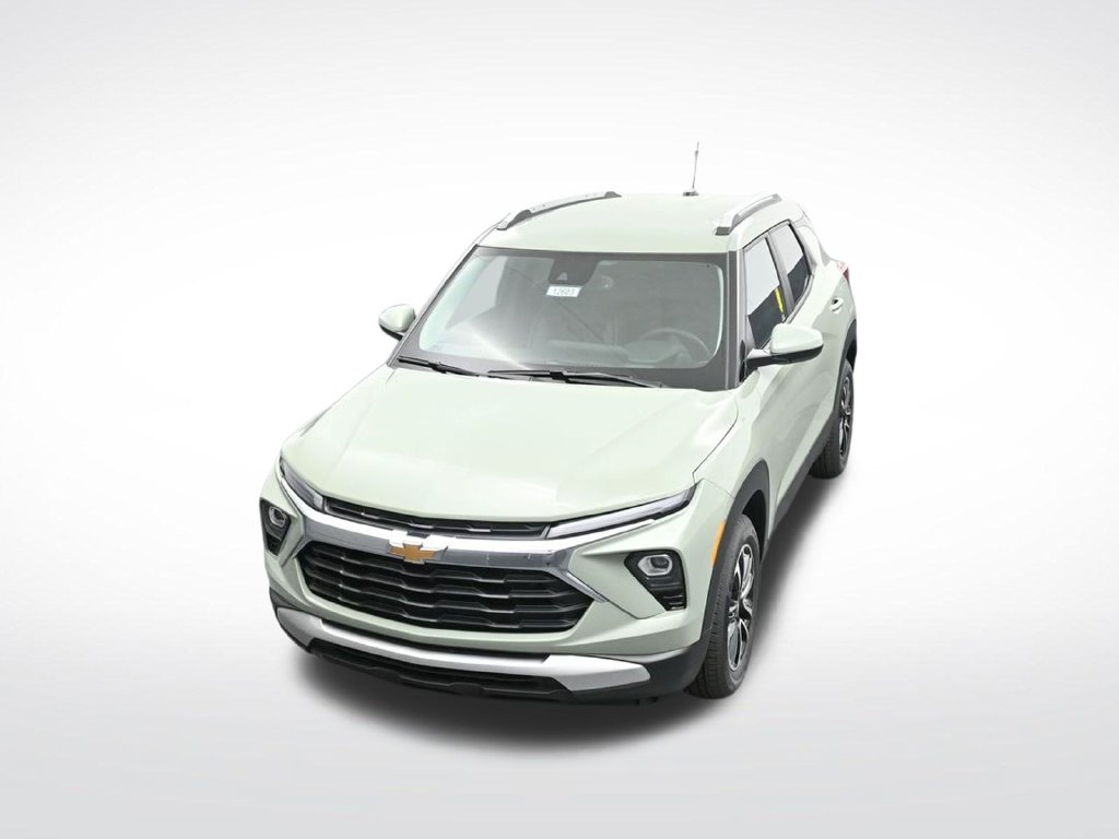 2026 Chevrolet Trailblazer LT Image 2 of 25