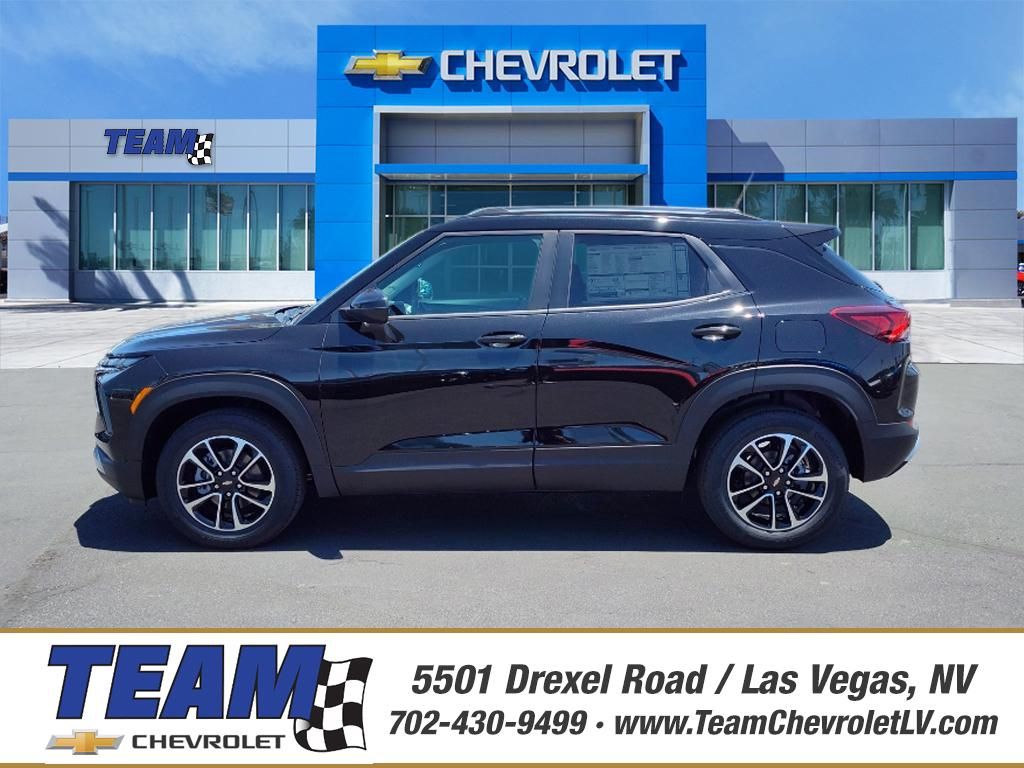 Vehicle image 3 of 14