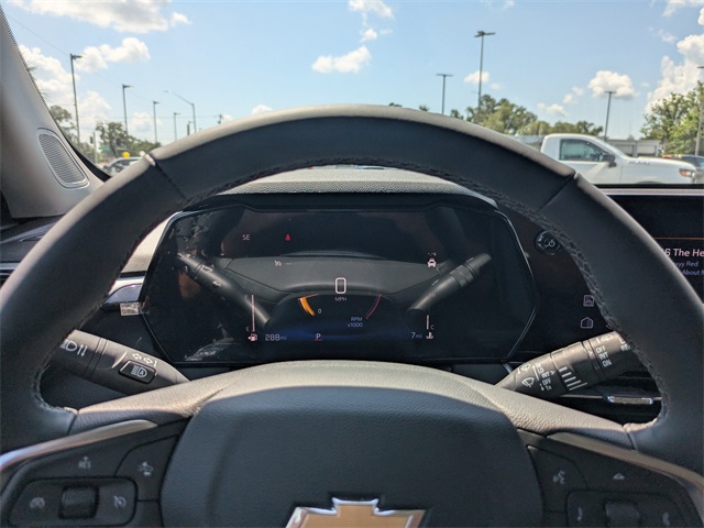 Vehicle image 16 of 34