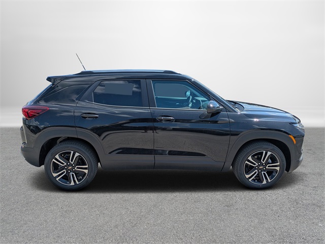 Vehicle image 5 of 34
