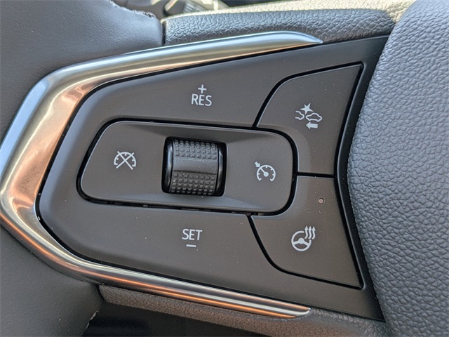 Vehicle image 29 of 34