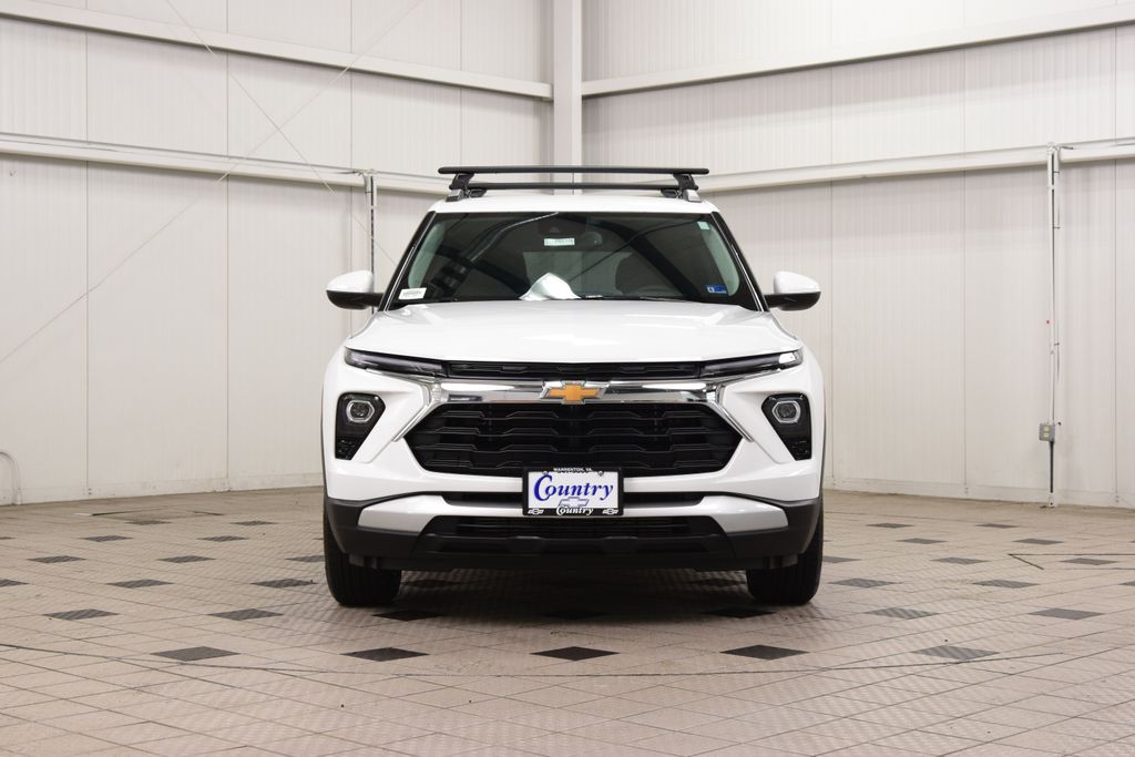 2026 Chevrolet Trailblazer LT Image 2 of 50