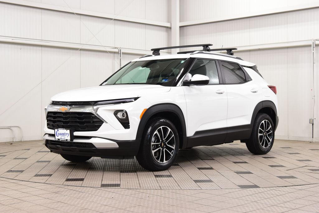 2026 Chevrolet Trailblazer LT Image 1 of 50
