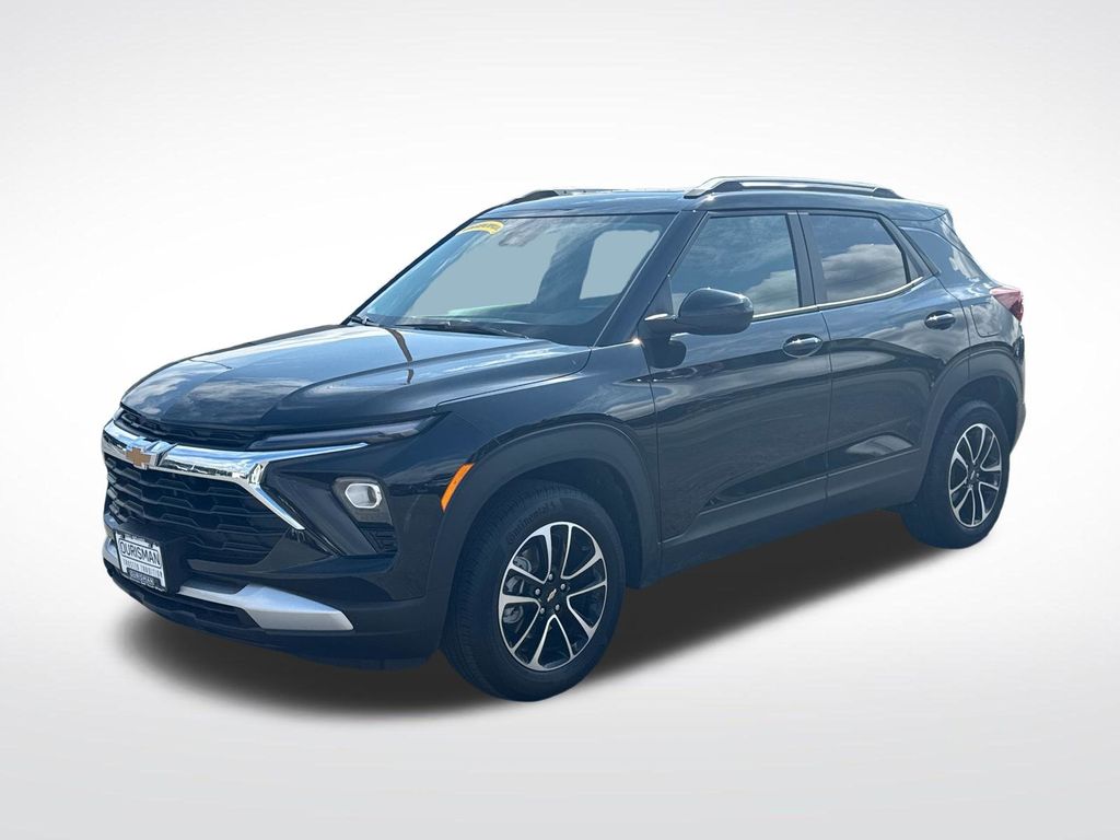 2026 Chevrolet Trailblazer LT Image 1 of 32