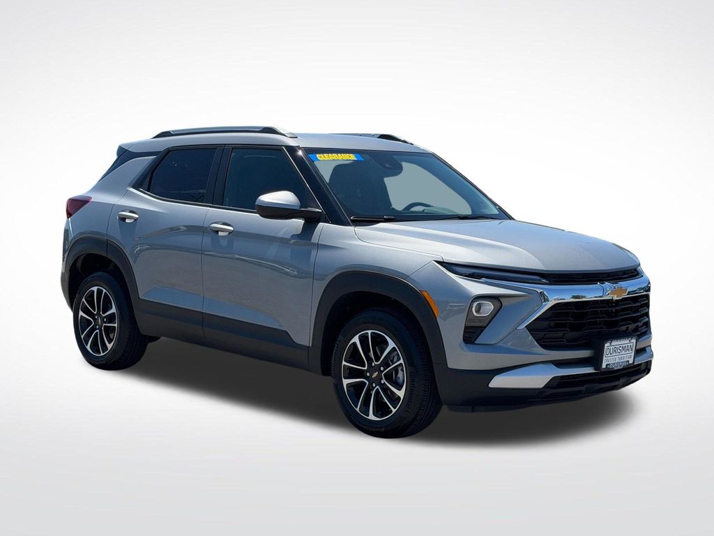 2026 Chevrolet Trailblazer LT Image 1 of 29