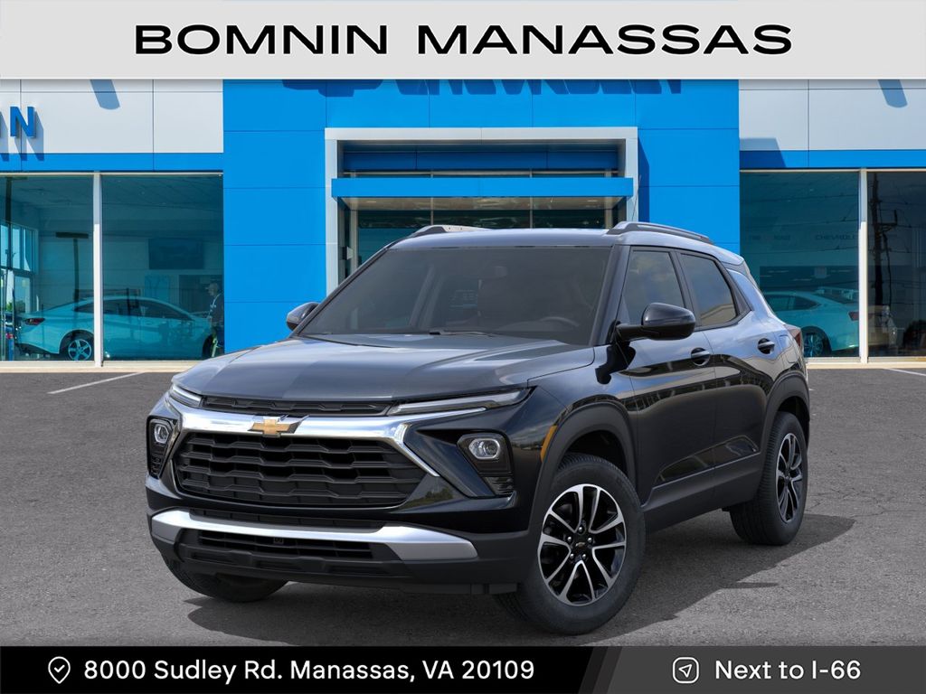 2026 Chevrolet Trailblazer LT Image 3 of 24