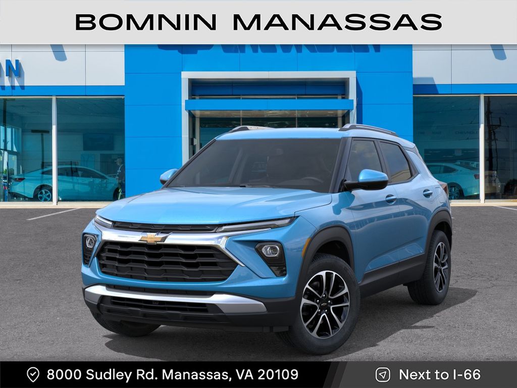 2026 Chevrolet Trailblazer LT Image 2 of 24