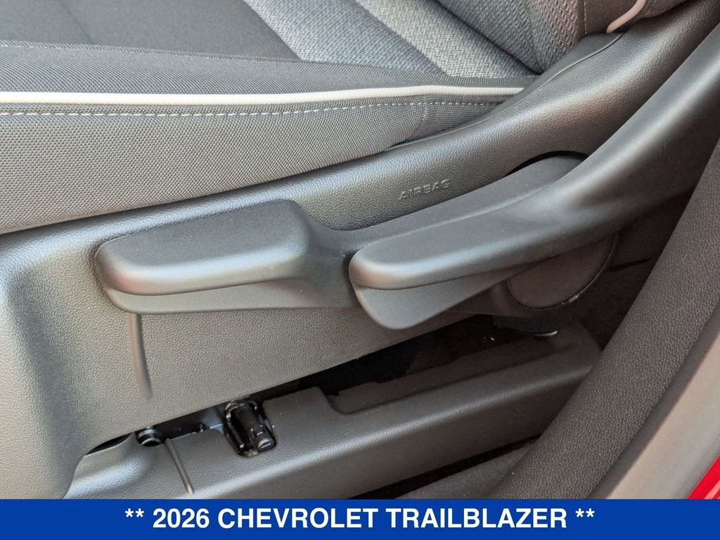 2026 Chevrolet Trailblazer LT Image 31 of 36
