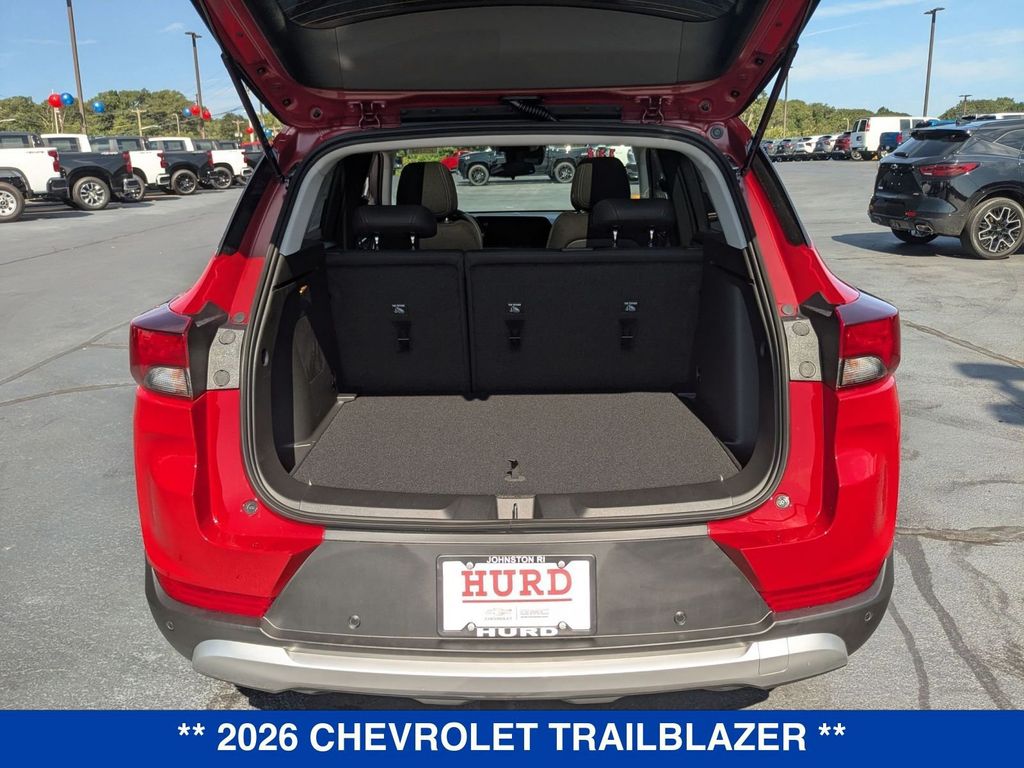 2026 Chevrolet Trailblazer LT Image 11 of 36