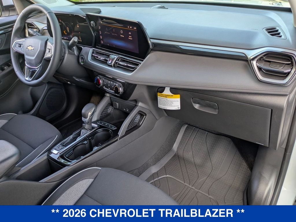 2026 Chevrolet Trailblazer LT Image 17 of 39
