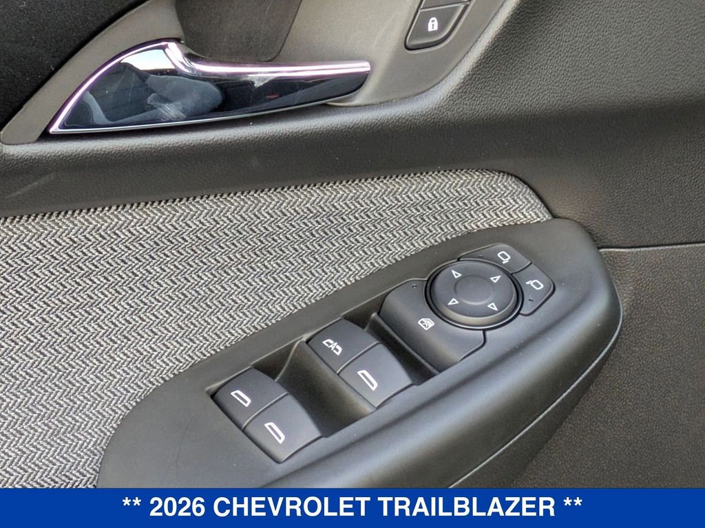 2026 Chevrolet Trailblazer LT Image 28 of 39