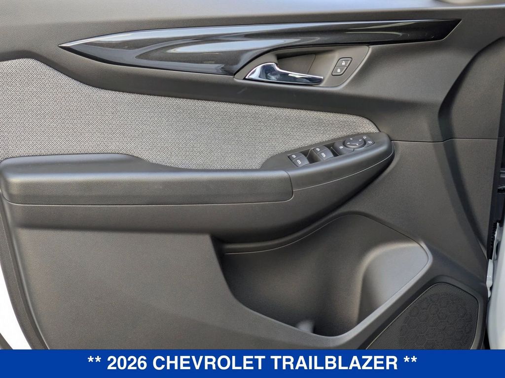 2026 Chevrolet Trailblazer LT Image 25 of 39