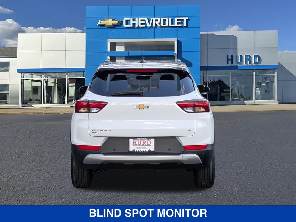 2026 Chevrolet Trailblazer LT Image 6 of 39