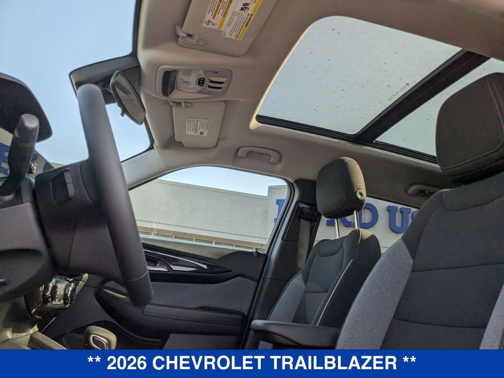 2026 Chevrolet Trailblazer LT Image 12 of 35