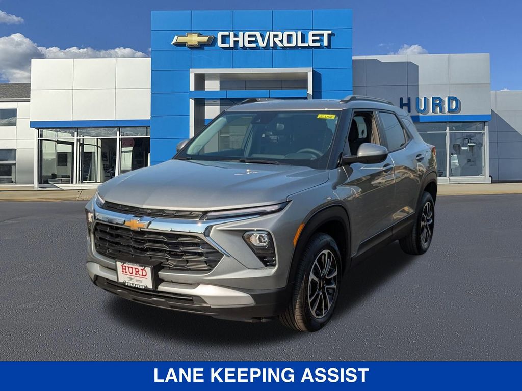 2026 Chevrolet Trailblazer LT Image 1 of 35