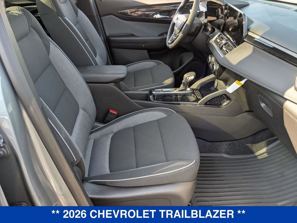 2026 Chevrolet Trailblazer LT Image 14 of 35