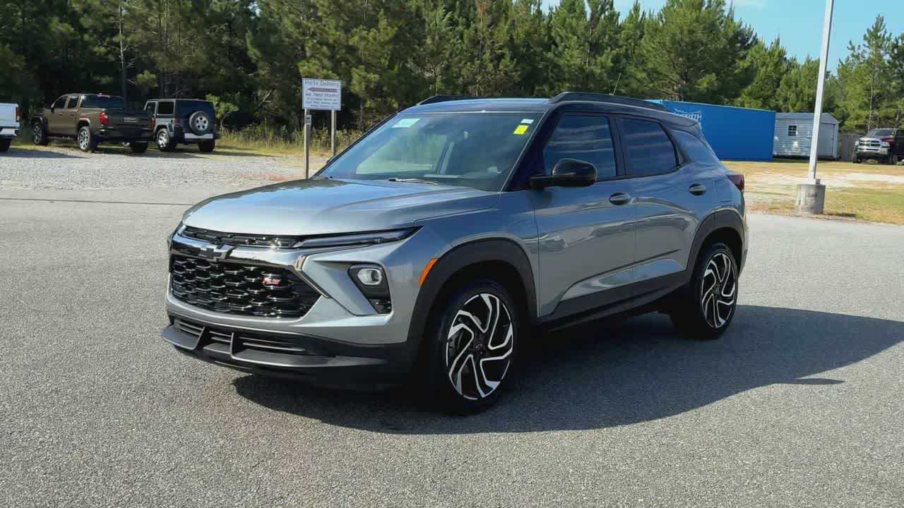 2026 Chevrolet Trailblazer RS Image 2 of 31