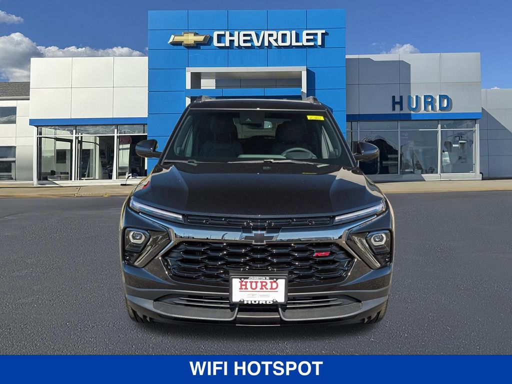 2026 Chevrolet Trailblazer RS Image 2 of 34