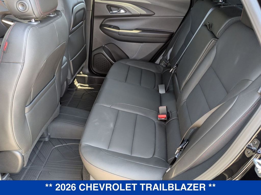 2026 Chevrolet Trailblazer RS Image 14 of 35