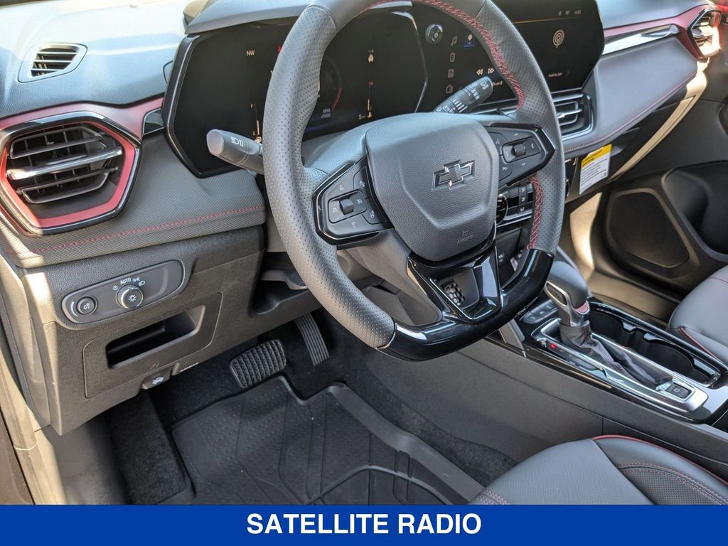 2026 Chevrolet Trailblazer RS Image 16 of 35