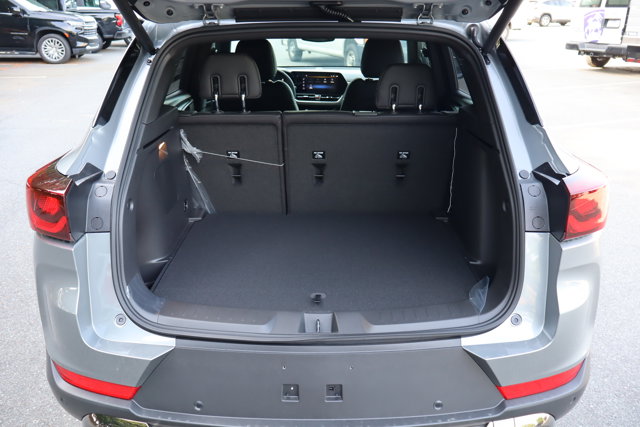 Vehicle image 7 of 24