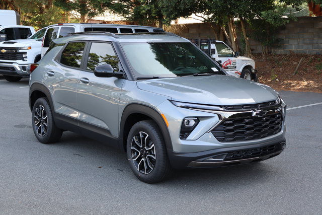 Vehicle image 2 of 24
