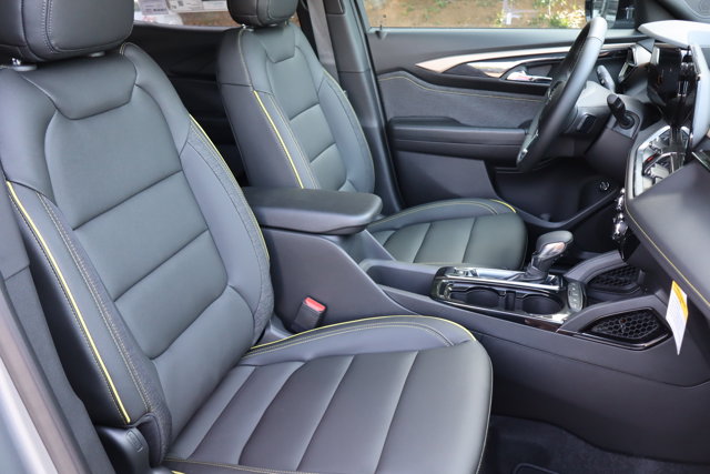 Vehicle image 11 of 24